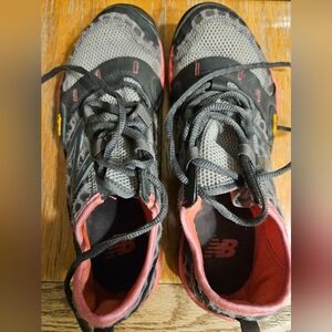 New Balance Women's Gray and Coral Athletic Running Shoes